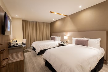 camino real fashion drive monterrey