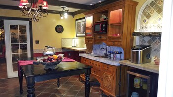 tuscan springs hotel and spa