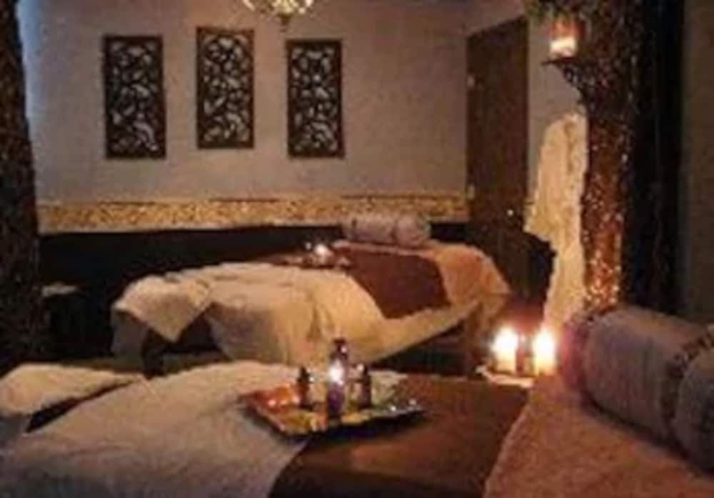 tuscan springs hotel and spa