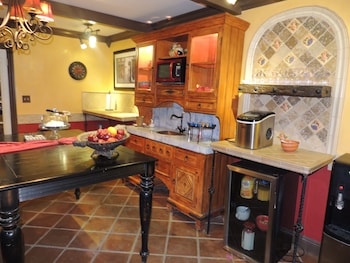 tuscan springs hotel and spa