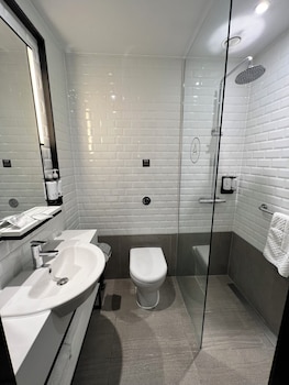 aerotel london heathrow