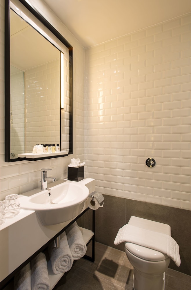 aerotel london heathrow