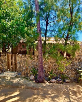 aloha village bangalos