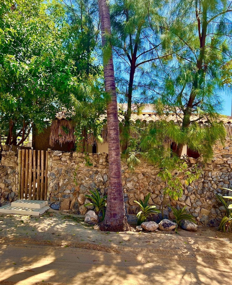 aloha village bangalos