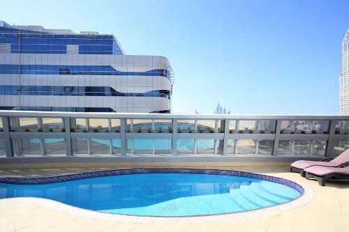 citadines metro central hotel apartments dubai