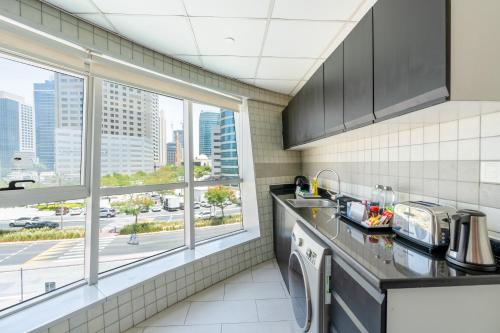 citadines metro central hotel apartments dubai