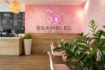 citadines metro central hotel apartments dubai