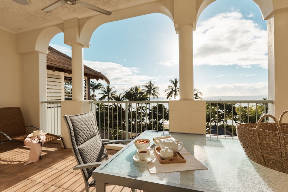 sea change beachfront apartments