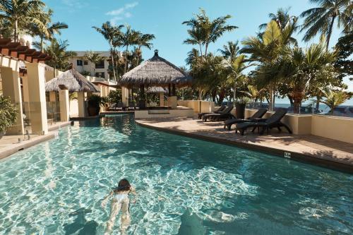 sea change beachfront apartments