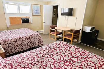 love hotels timberline at lake superior mi