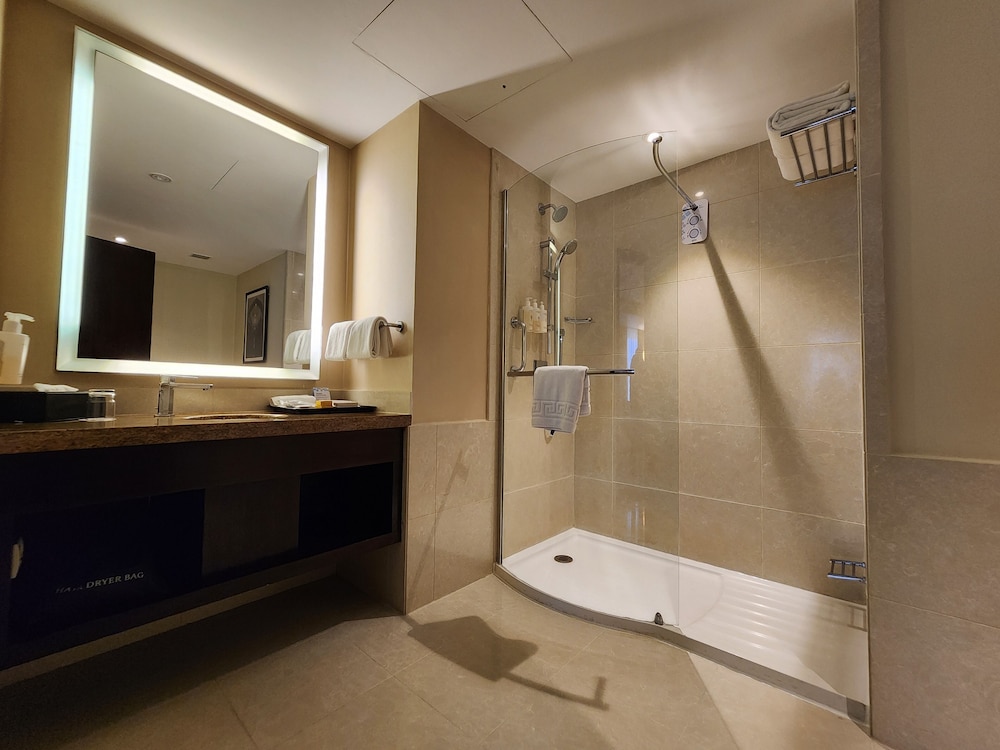 hilton garden inn trivandrum