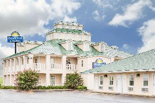 Days Inn By Wyndham Trumann Ar,Near Cedar Park,2 star