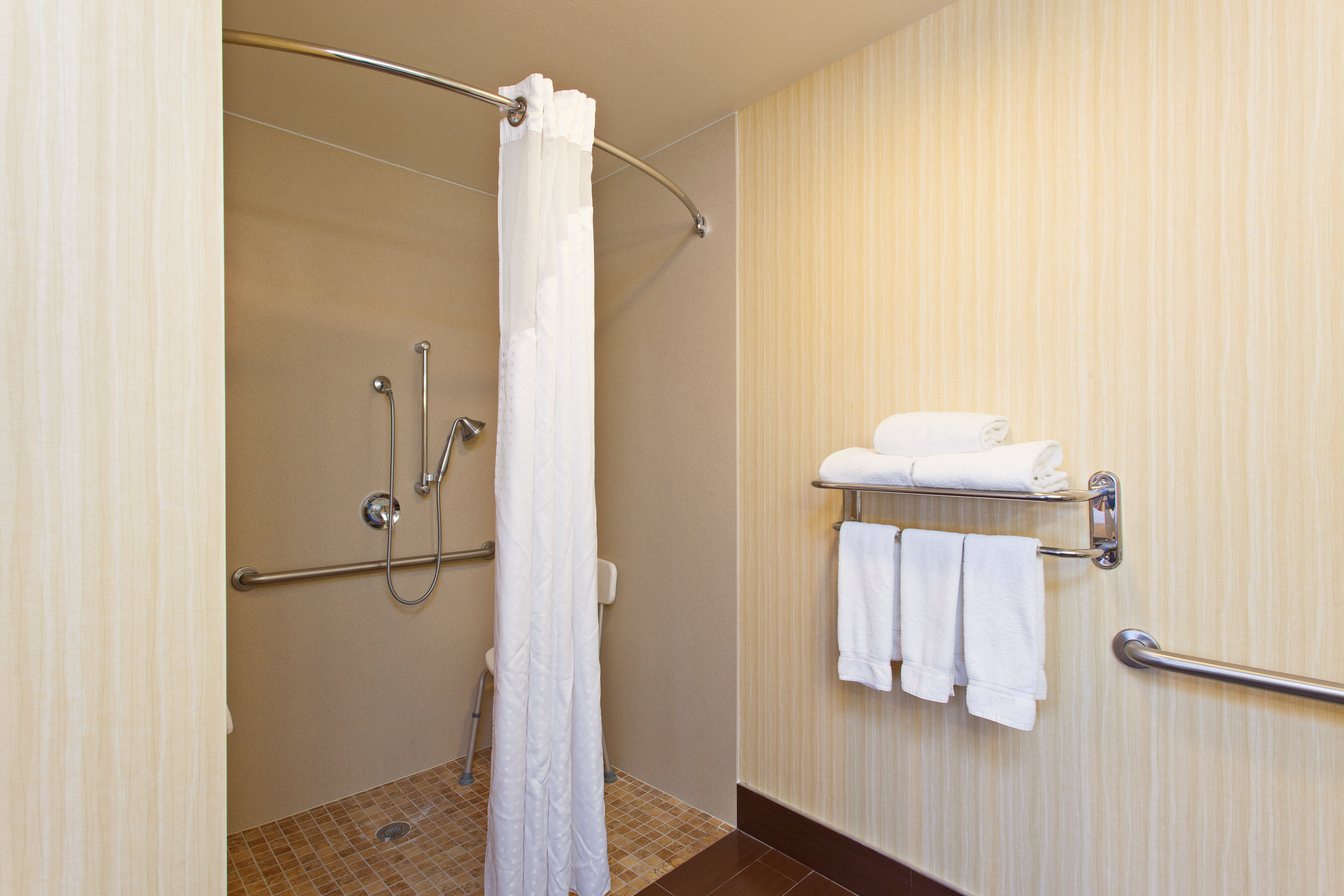 holiday inn express hotel and suites twentynine palms by ihg