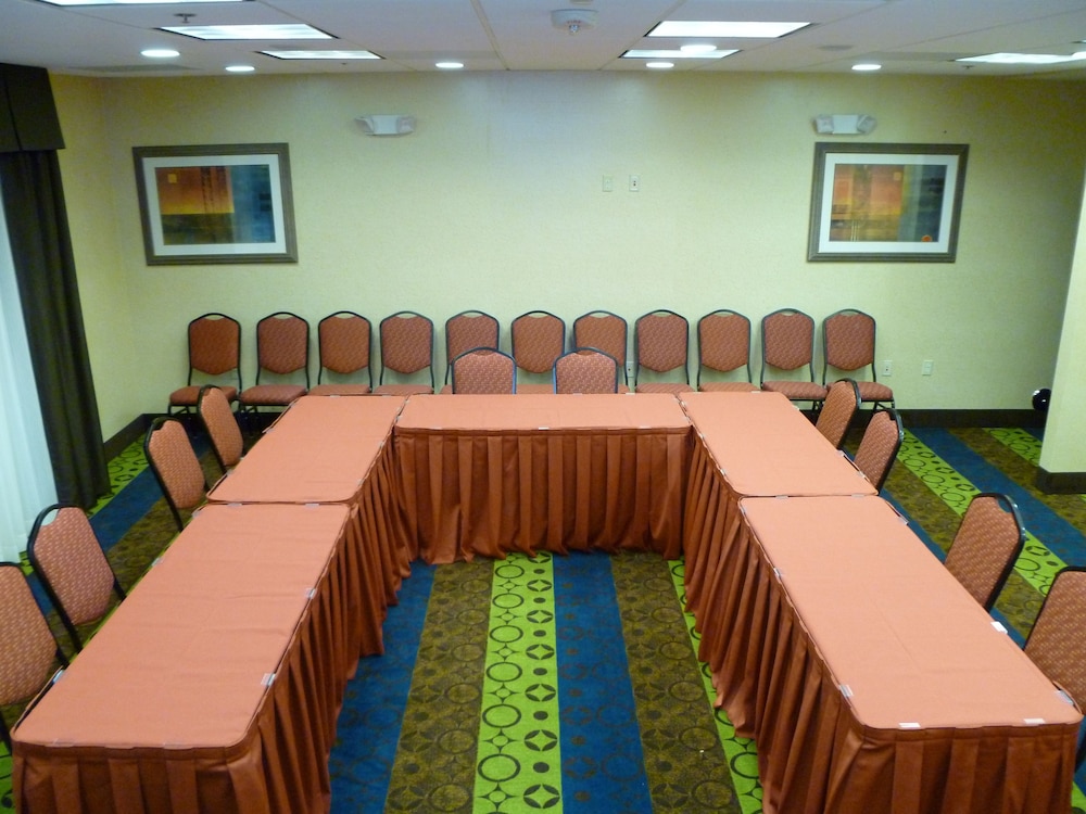 holiday inn express hotel and suites twentynine palms by ihg