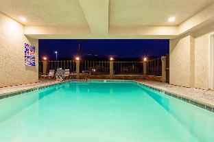 Holiday Inn Express Hotel & Suites Twentynine Palms By Ihg,Twentynine Palms>>Joshua Tree,3 star