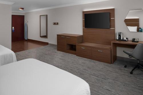 holiday inn express hotel and suites twentynine palms by ihg