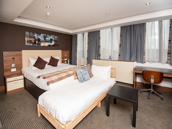 livin serviced apartments