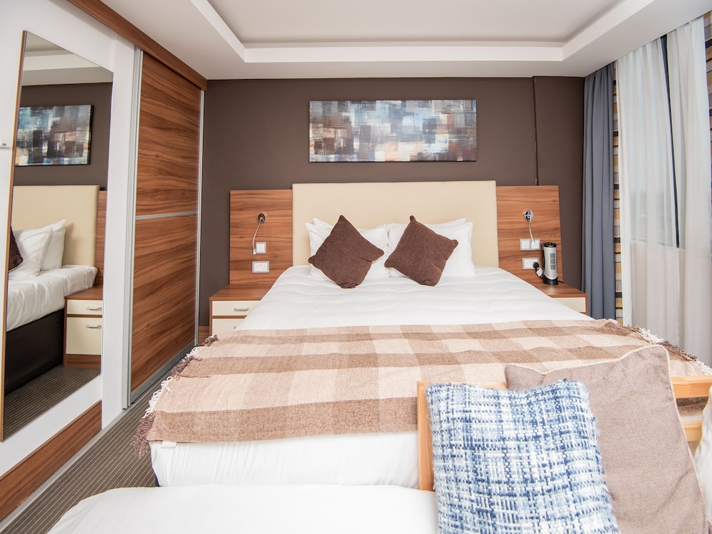 livin serviced apartments