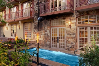 tivoli lodge