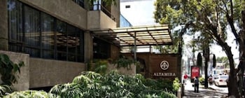 aparthotel altamira