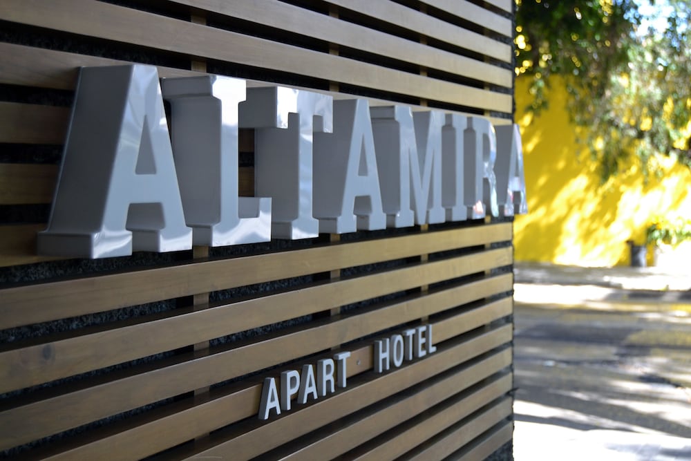 aparthotel altamira