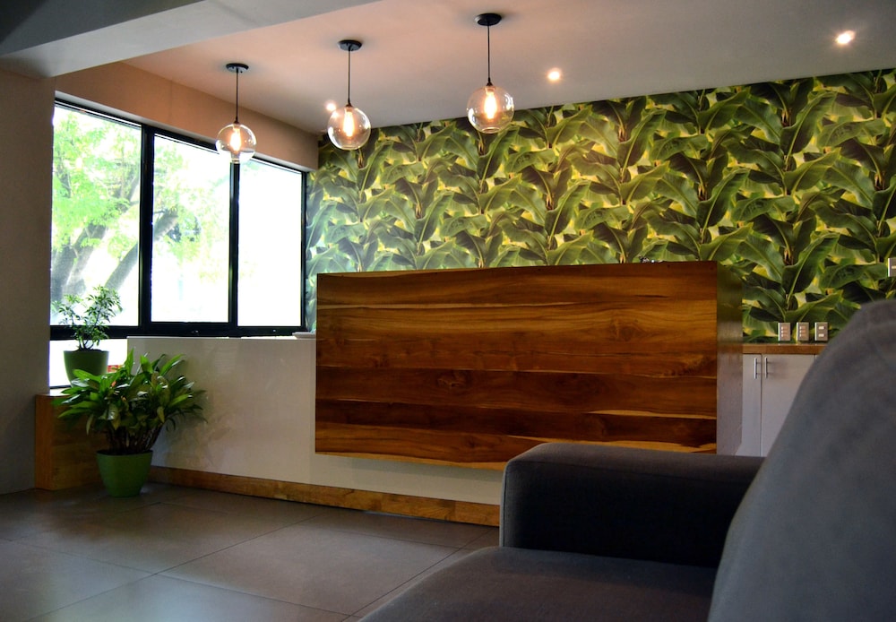aparthotel altamira