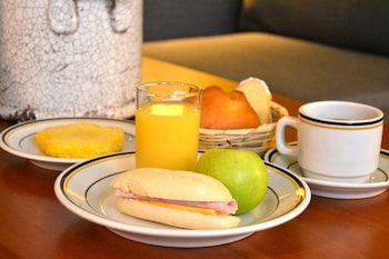 aparthotel altamira