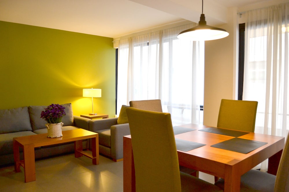 aparthotel altamira