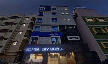 treebo trend silver key hotel