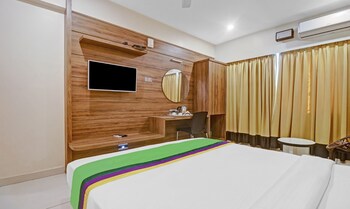 treebo trend silver key hotel