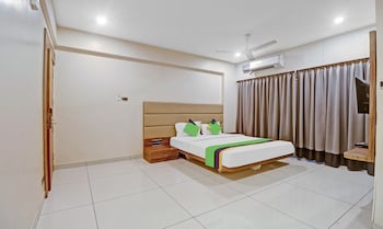 treebo trend silver key hotel
