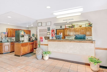 super 8 by wyndham san antonio fiesta