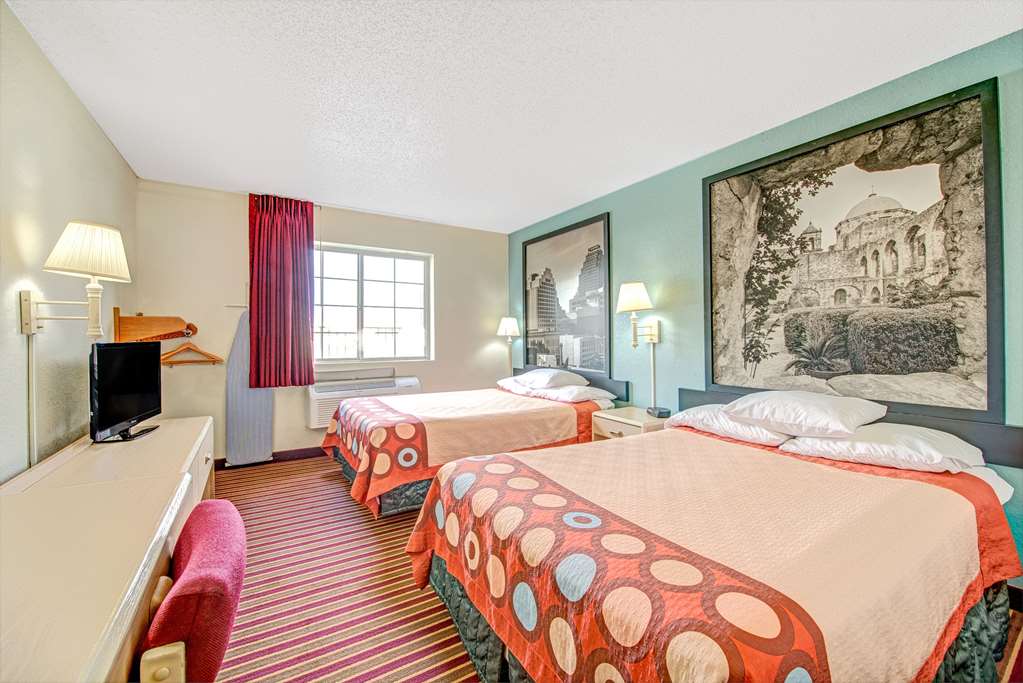 super 8 by wyndham san antonio fiesta