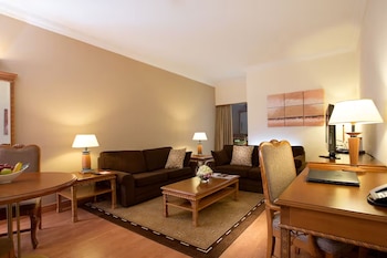 millennium plaza downtown suites