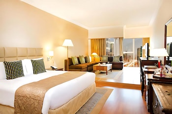 millennium plaza downtown suites