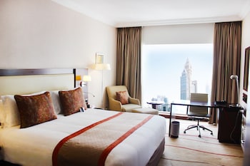 millennium plaza downtown suites