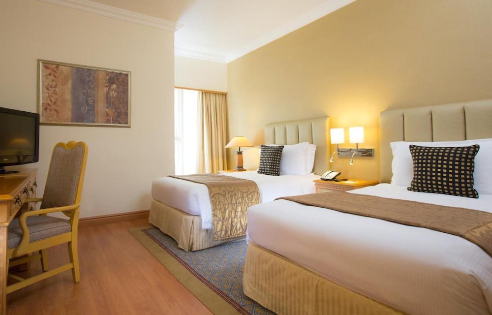 millennium plaza downtown suites