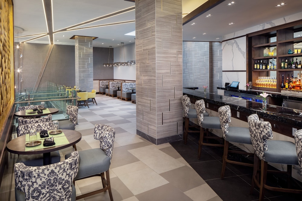 hotel indigo flushing