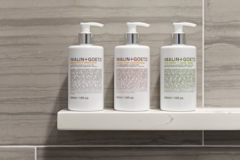 hotel indigo flushing