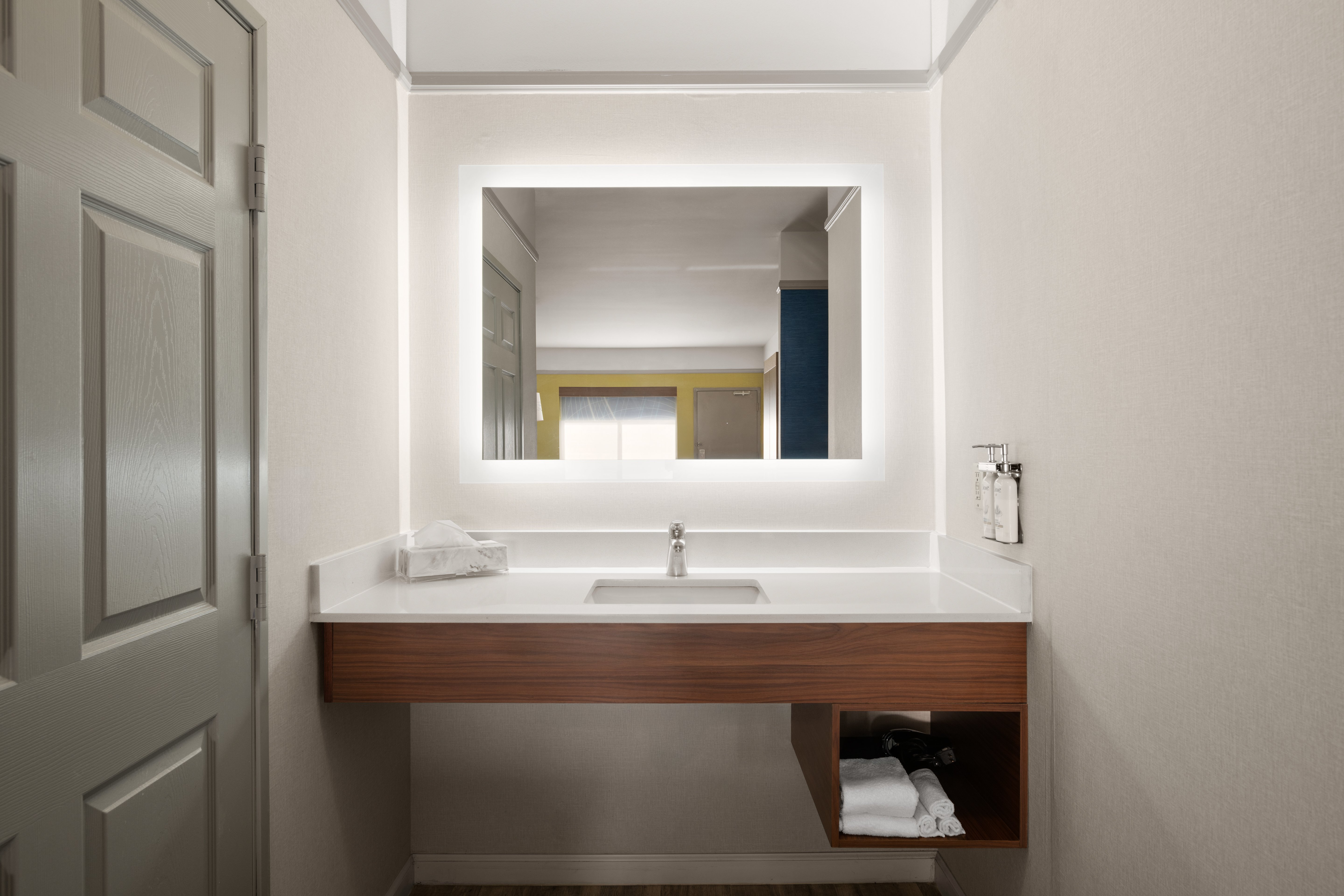 holiday inn express hotel and suites san dimas by ihg