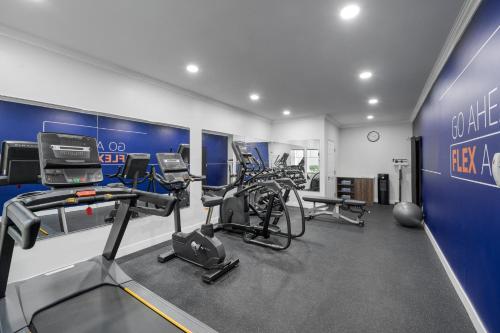 holiday inn express hotel and suites san dimas by ihg