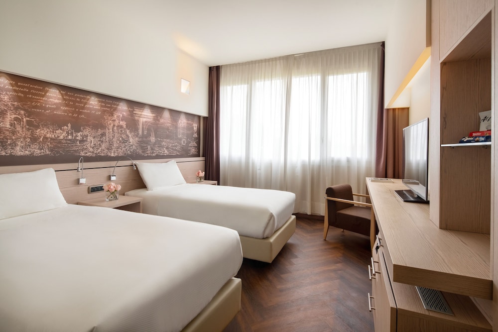 una hotels bologna san lazzaro