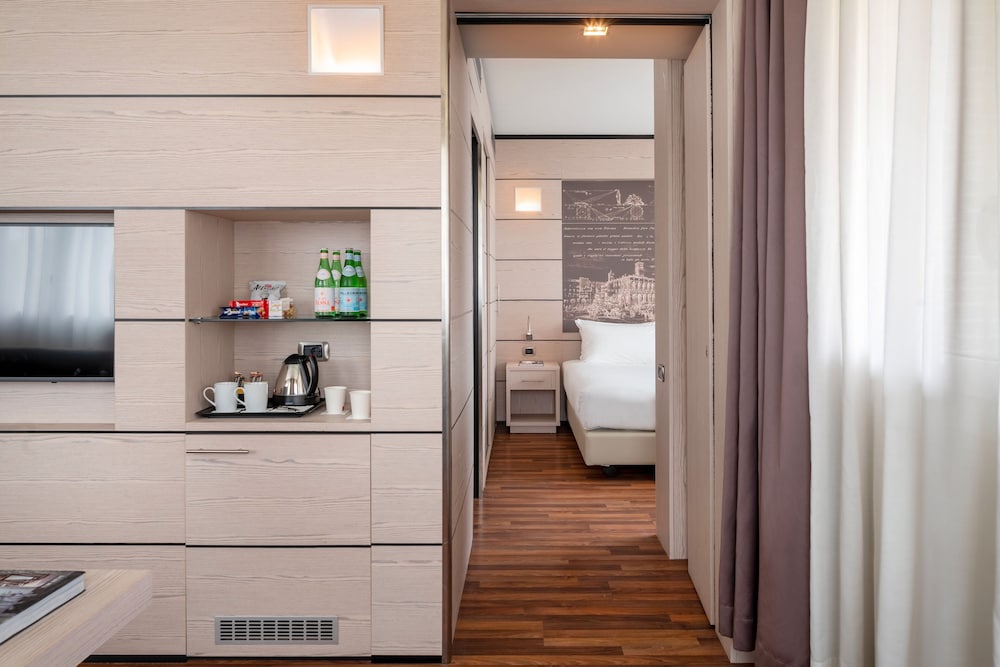 una hotels bologna san lazzaro