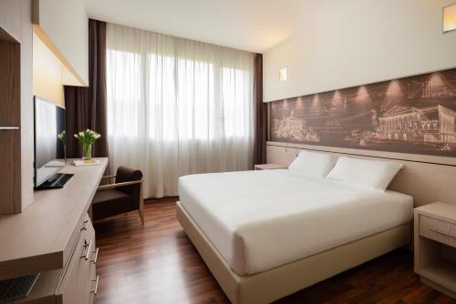 una hotels bologna san lazzaro