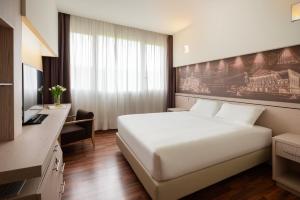 una hotels bologna san lazzaro