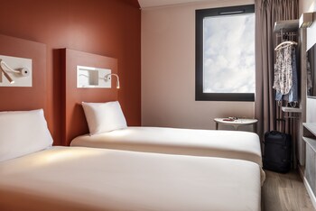 Ibis Budget Gonesse Le Bourget,,2 star