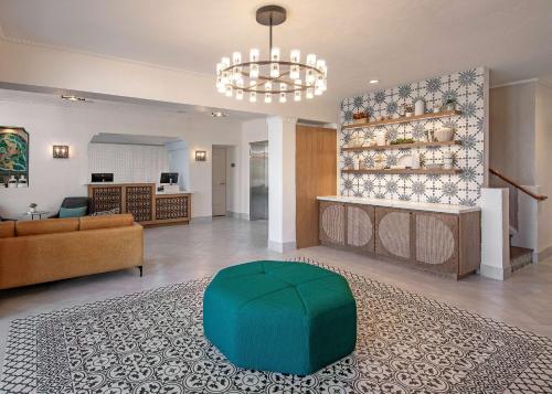 hotel virginia santa barbara tapestry collection by hilton