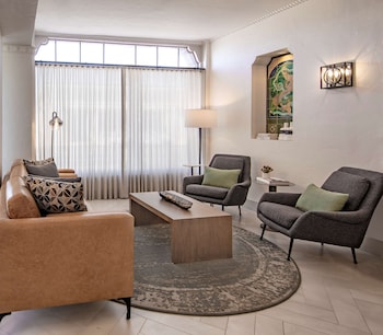 Hotel Virginia Santa Barbara, Tapestry Collection By Hilton,Near Presidio Santa Barbara,4 star