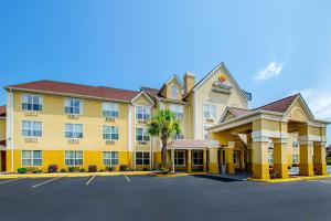 Comfort Inn & Suites Santee,Orangeburg County>>Orangeburg,2.5 star