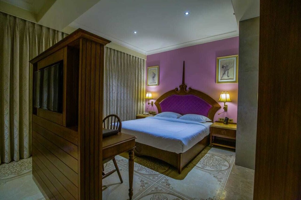 hotel sai palace